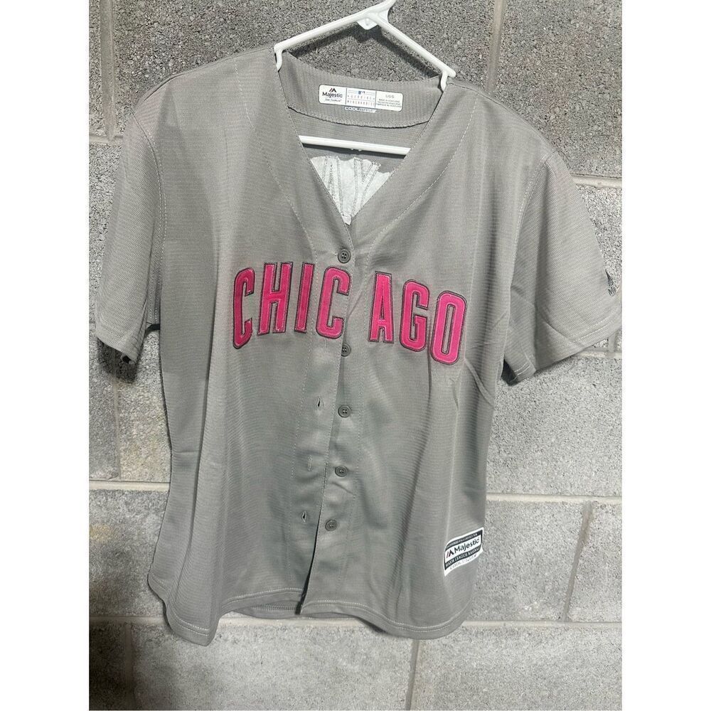 Chicago Magestic Cool Base Bryant 17 Jersey Sz L Gray Pink Button Up Short Sleev